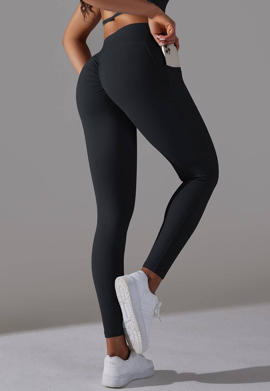 Overlap V-Waist Pocket Leggings - Black