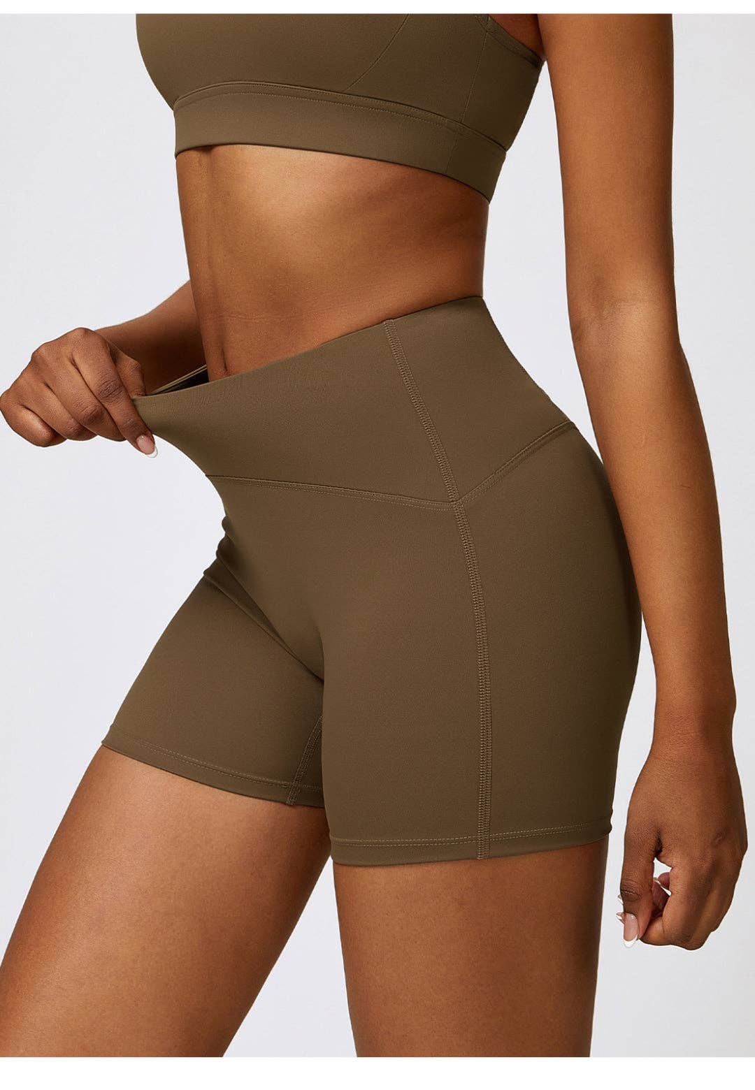 High Waist Activewear Shorts - Brown