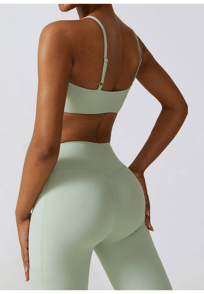 Plunge Neck Twist Front Sports Bra - Green